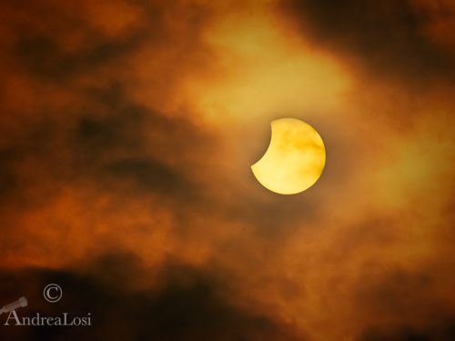 Eclissi parziale di sole il 25 ottobre