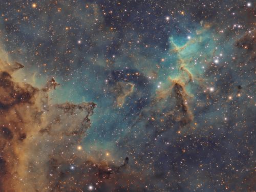 Nebulosità attorno all’ammasso Melotte15