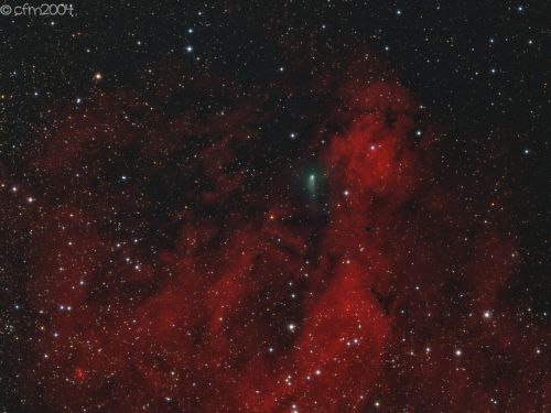 Cometa C/2017 T2 Panstarrs in SH2-205