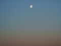 Luna piena al tramonto