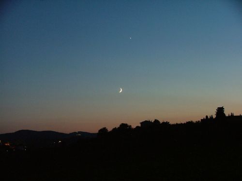 Luna e Venere al Tramonto