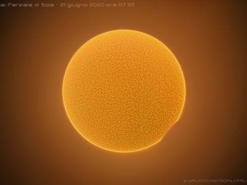 Eclissi parziale di Sole in Alpha