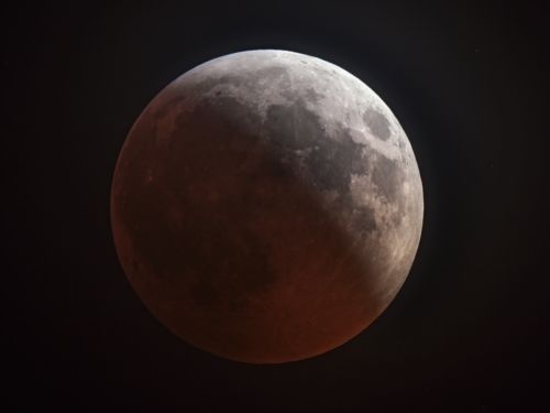 Fase parziale dell’eclissi di Luna