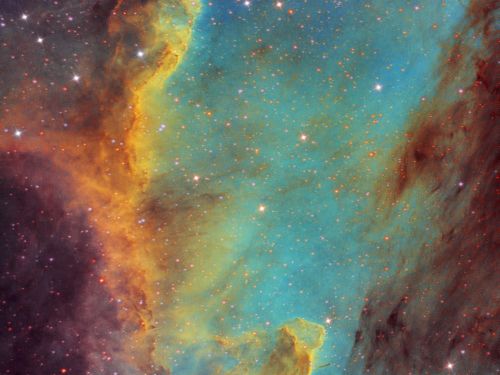 Cygnus Wall Hubble pallette