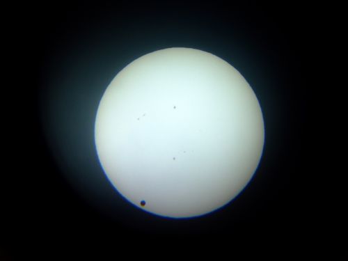 Transito di venere sul disco solare con telescopio
