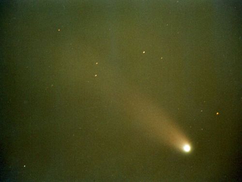 Cometa 153/ikeya-Zhang Mg3.51