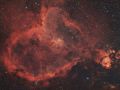 Nebulosa "Cuore" IC-1805 nella costellazione di Cassiopea.