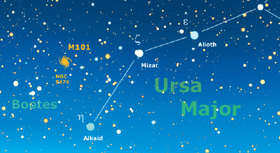 La cartina del mese è centrata sulla regione orientale dell’Orsa Maggiore, dove a 5,5° di distanza dalle ultime due stelle della “coda” si trova la grande galassia a spirale M101, accompagnata dalla piccola NGC 5474.