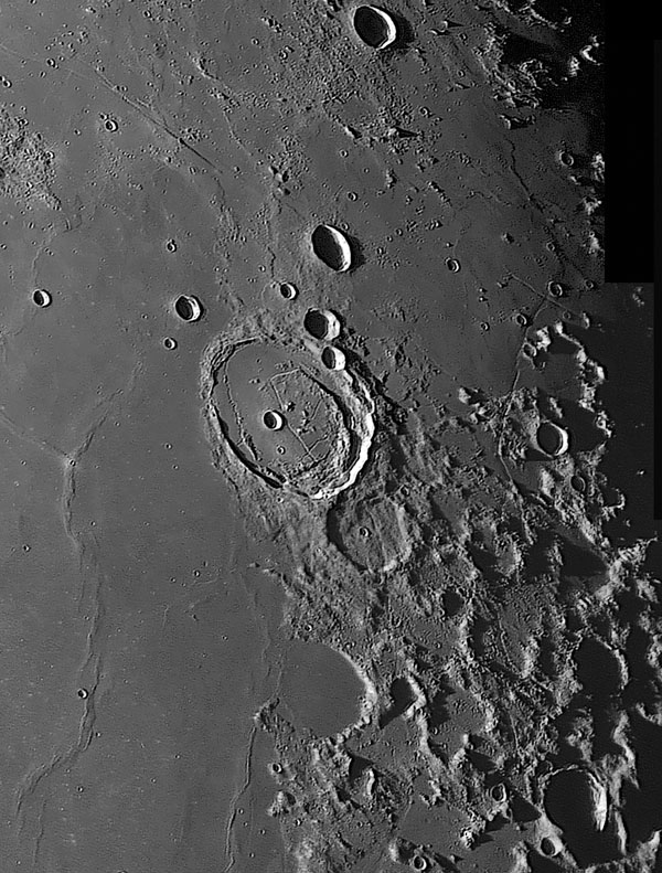 La Luna di Marzo – Osserviamo il Cratere Plato