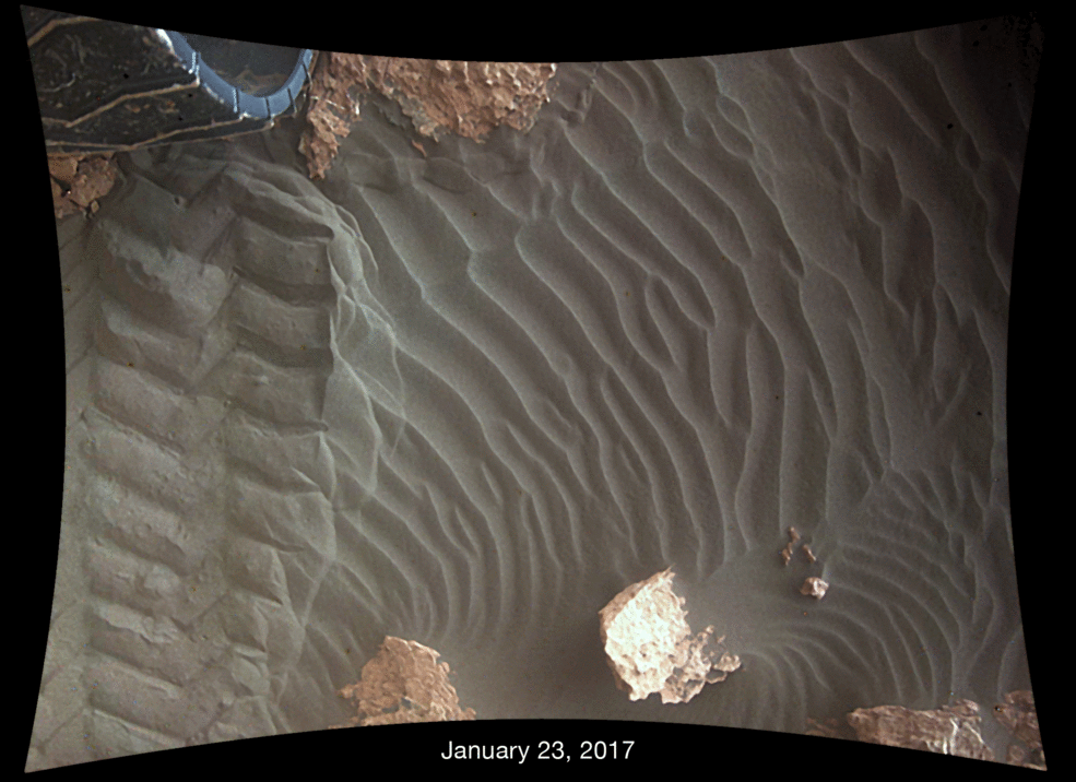 pia21143_mardi_sand_movement