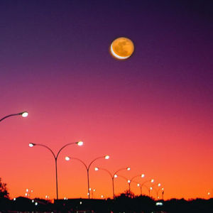 La Luna che cammina… e il bolide del sabato sera La Luna che cammina… e il bolide del sabato sera