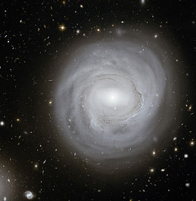 NGC 4921: la Spirale Anemica