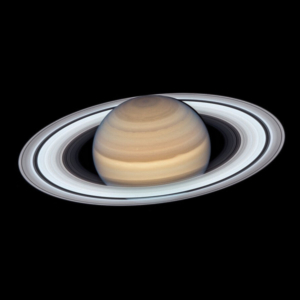 Cassini, Saturno e l’età dei suoi anelli