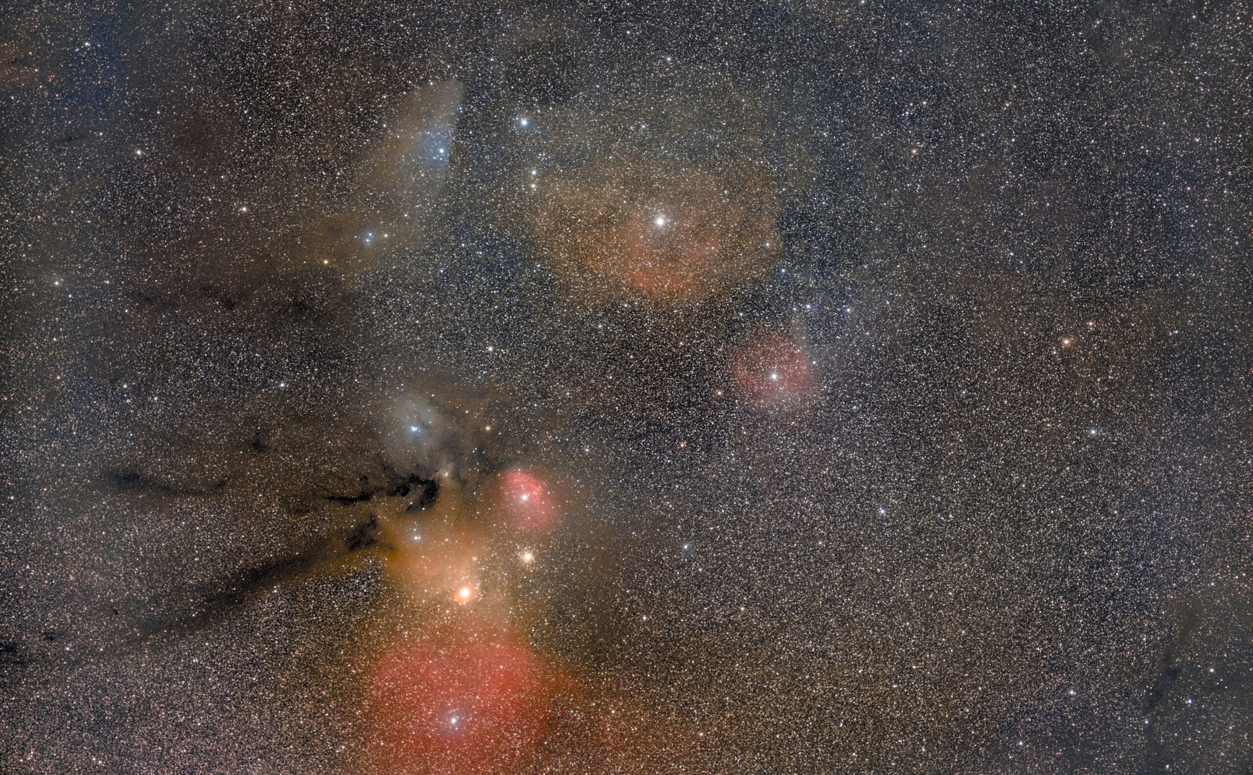 Nube di Rho Ophiuchi nella costellazione dello scorpione