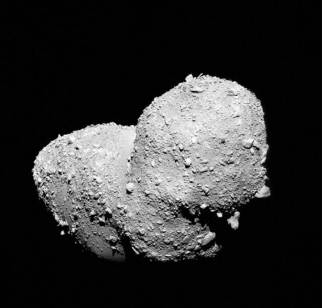 Asteroid (25143) Itokawa seen in close-up