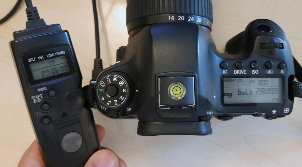 Figura 02: alcune delle impostazioni tipicamente usate nelle foto astronomiche: posa &ldquo;B&rdquo; - Bulb, tempi di esposizione di diversi minuti, alti ISO