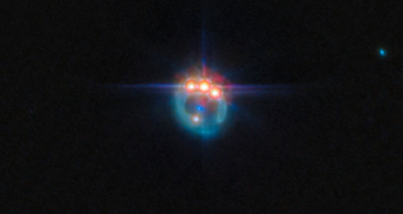 L’Anello Prezioso Creato da un Quasar