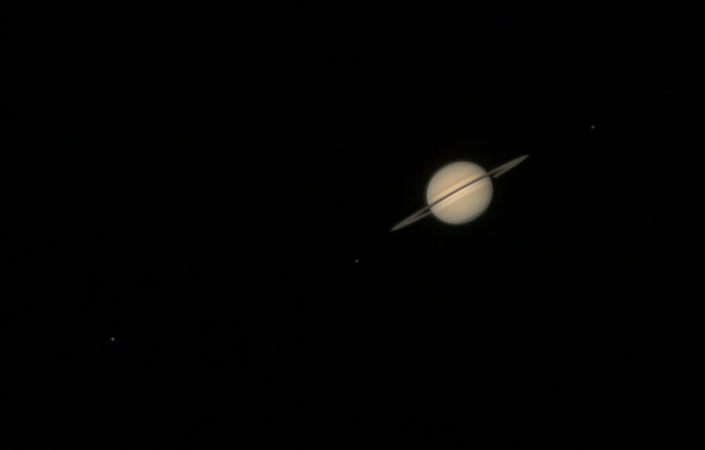 Saturno con Titano, Teti e Dione