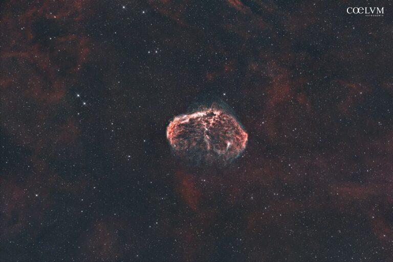 La Nebulosa Crescent – l’urlo di una stella morente