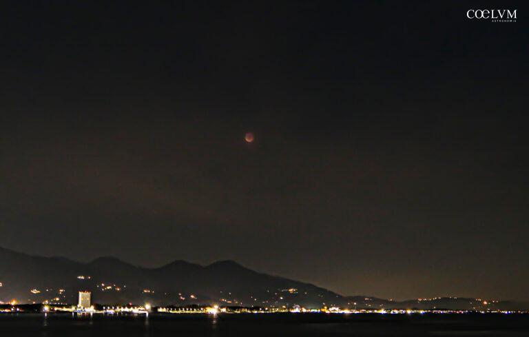 Eclisse di Luna da Marina di Carrara