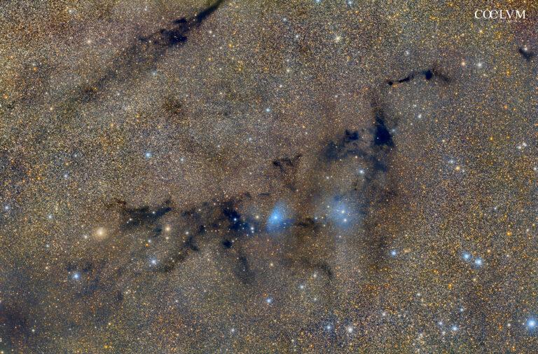 Nebulosa Mostro di Loch Ness LDN 768-769-722