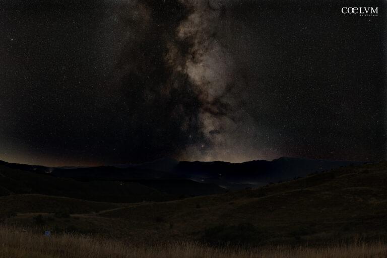 Panorama con Via Lattea