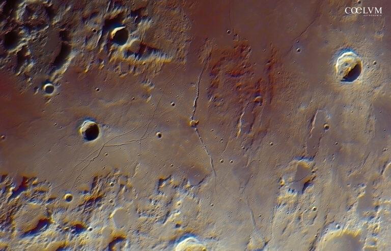Luna – Rimae Triesnecker, Hyginus, Boscovich ed Ariadaeus