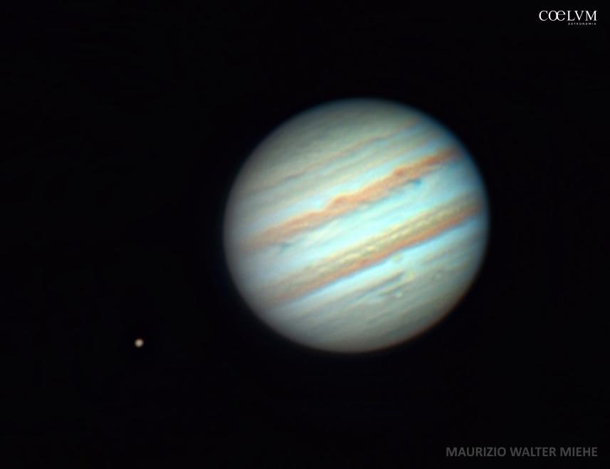Giove con il satellite Io