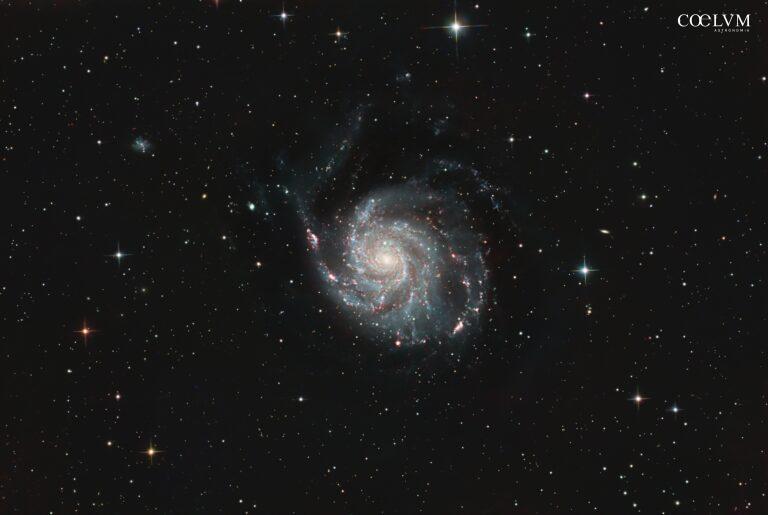 M101: 24 ore di luce contro il bagliore della città