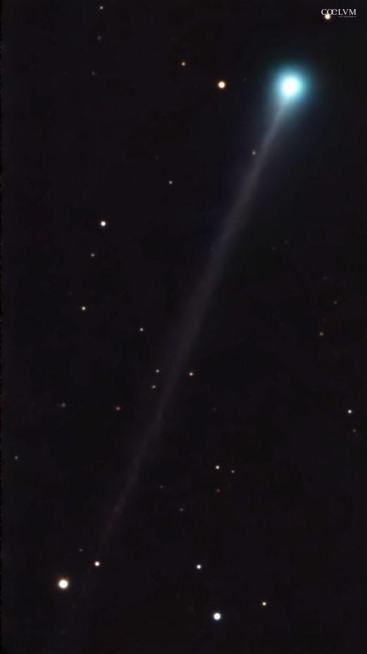 Immagine della Cometa C/2025 R3 Panstarrs durante il passaggio nel Sistema Solare interno in prossimità del perielio.