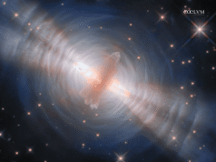 Giochi di Luce Riflessa per una Stella MorenteNebulosa Uovo (CRL 2688)