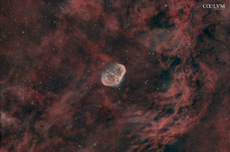 CRESCENT NEBULA