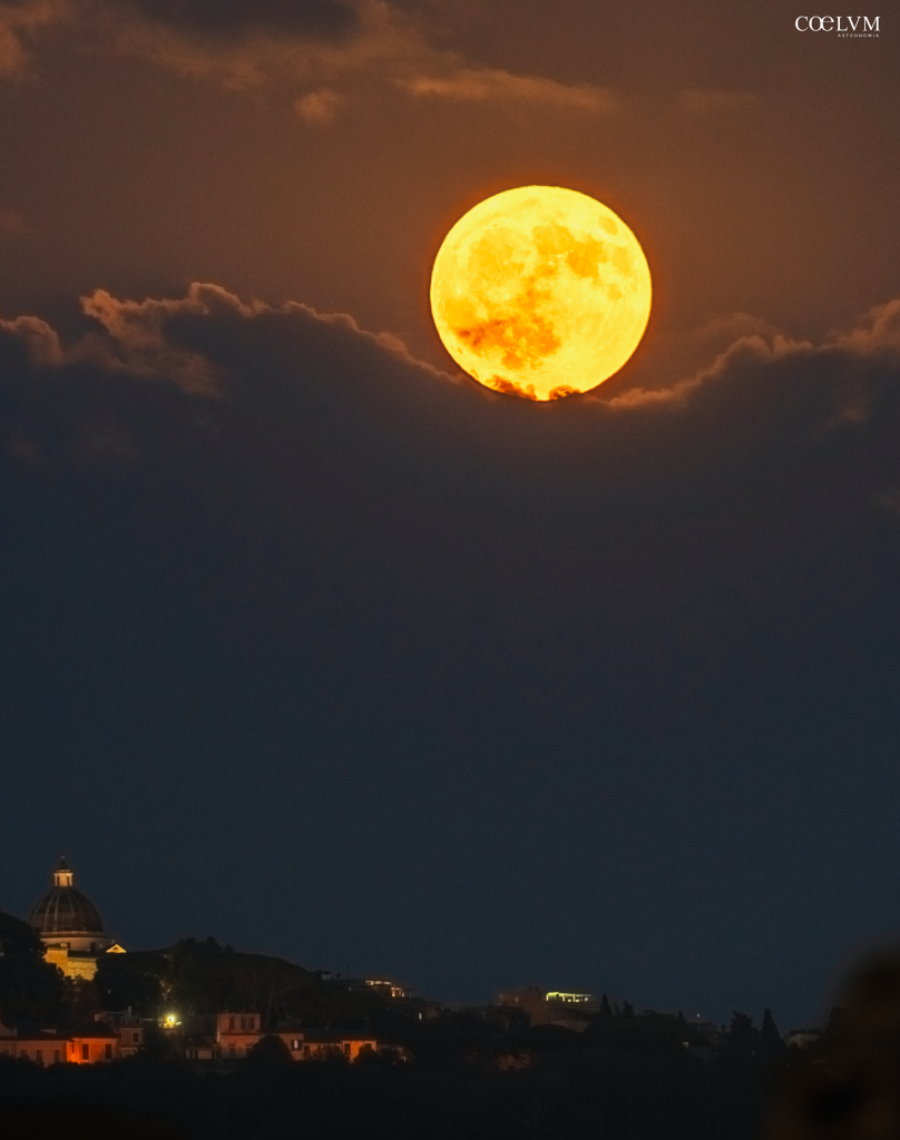La Luna del Cervo sulla Specola Vaticana