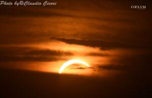 Eclisse parziale Solare Nuvolosa