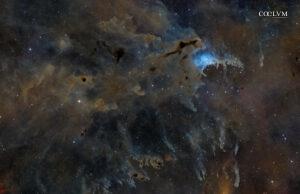 Tra polveri oscure, ammassi stellari e nubi di gas