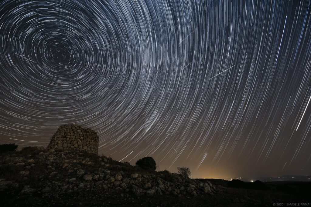 Perseic Startrail Nuragico