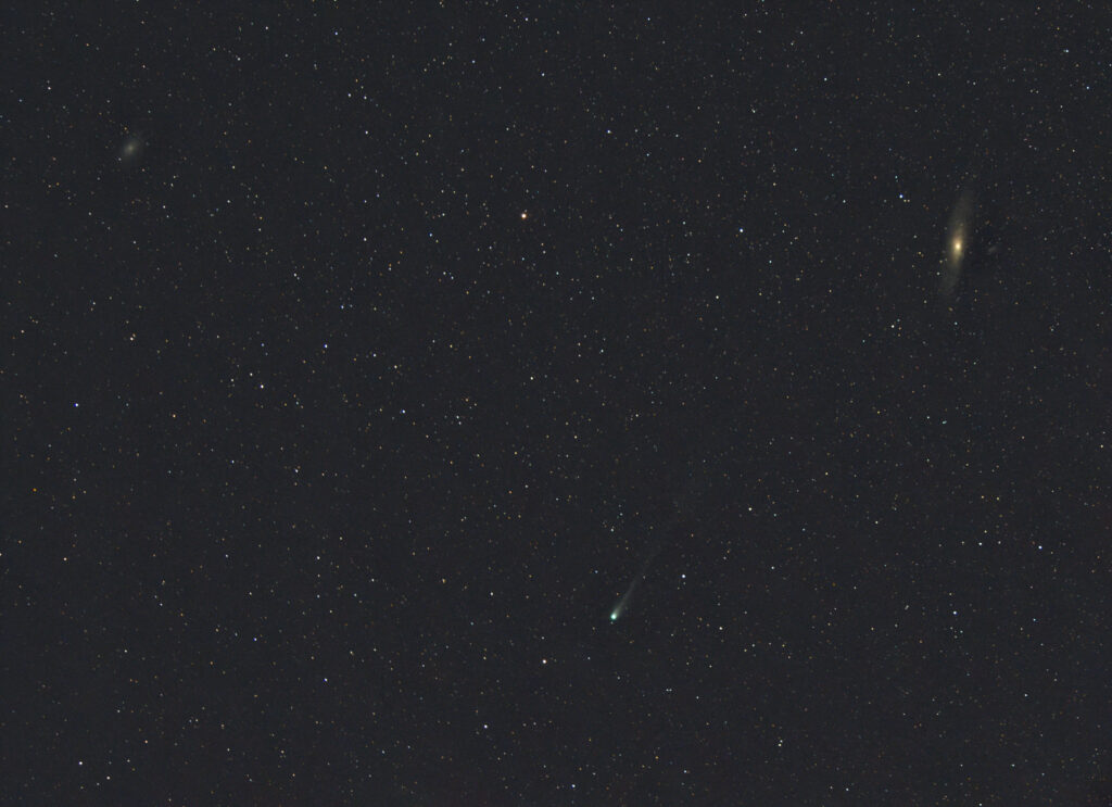 Cometa 12P Pons Brooks con le galassie M33 e M31 Andromeda