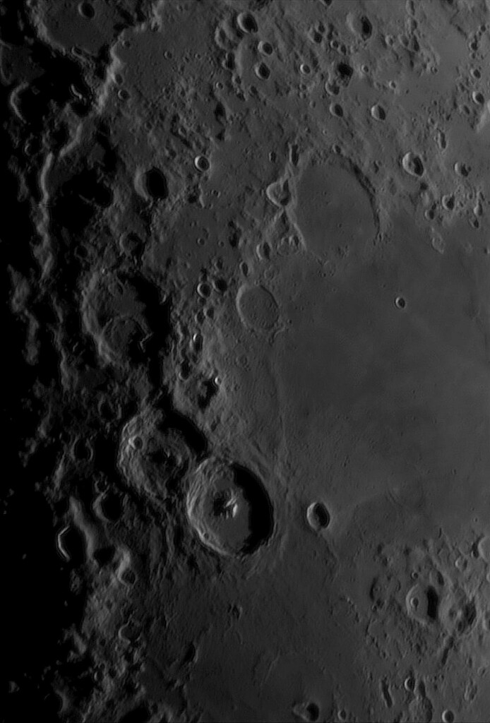 Theophilus, Cyrillus e Catharina crater