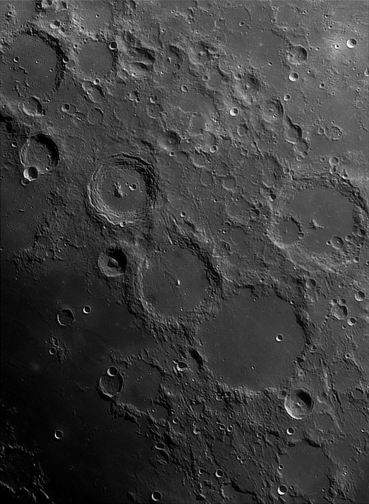 Arzachel, Alphonsus e Ptolemaeus crater: