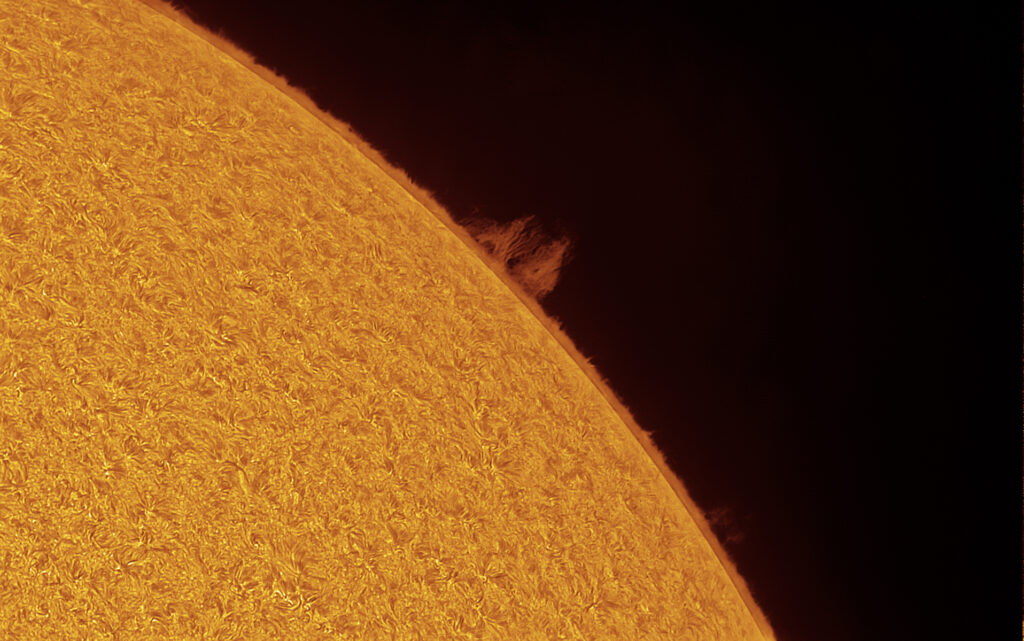 Cromosfera e protuberanze solari