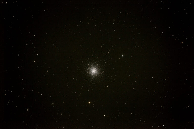 M13 con NGC6207