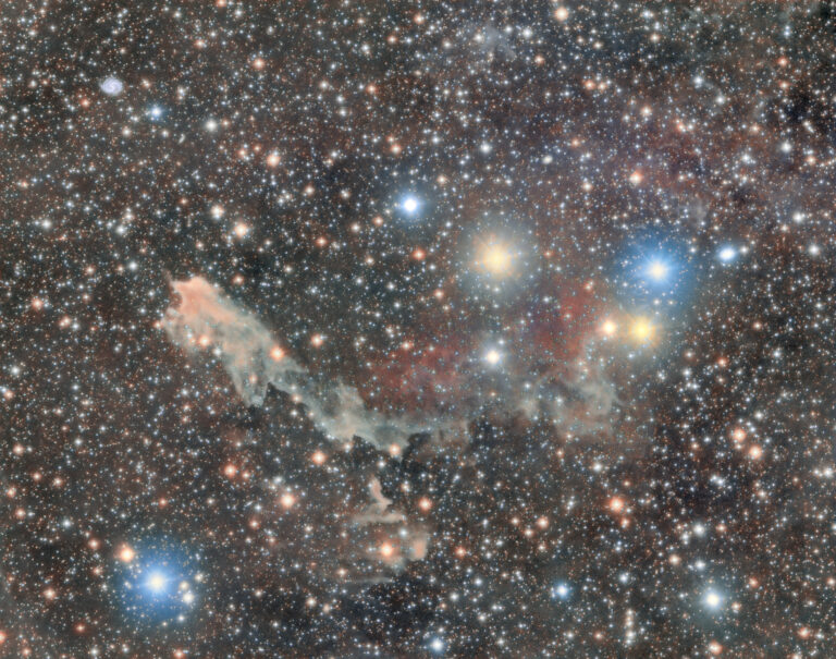 LBN 483 & PGC 69439