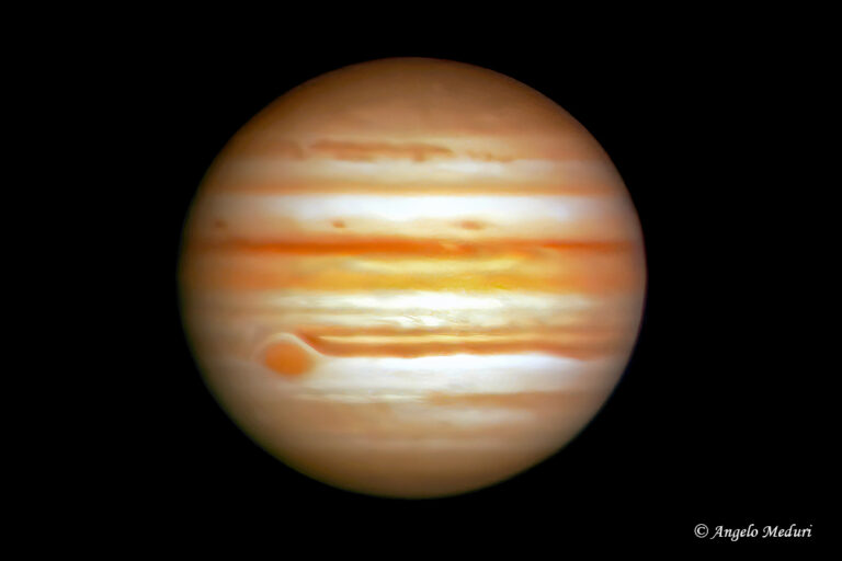 Giove con la Grande Macchia Rossa