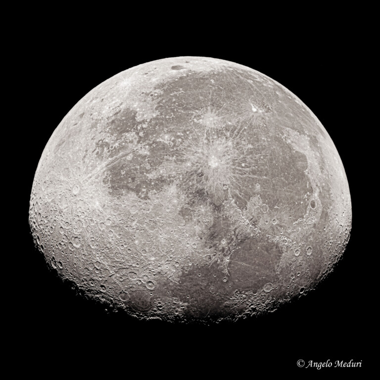 Luna calante gibbosa al 19° giorno