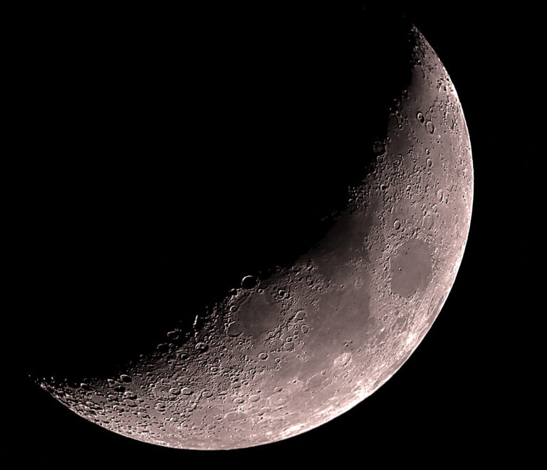 Luna – mosaico di 12 immagini