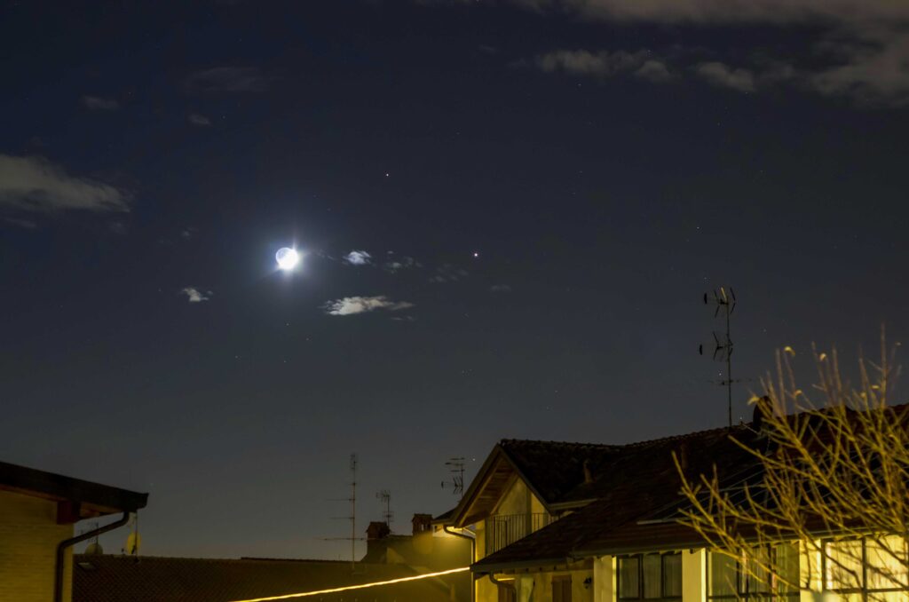 Congiunzione Luna, Giove e Saturno