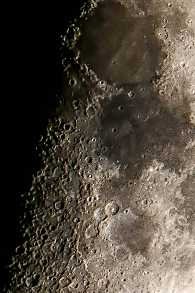 Mare Serenitatis e Mare Tranquillitatis