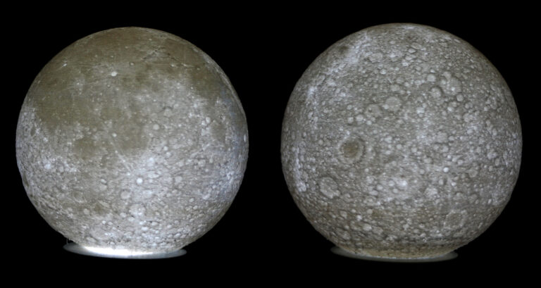 Moon 3D White Light