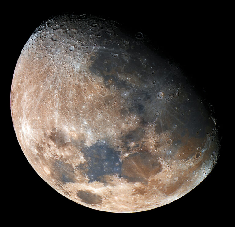 LUNA A COLORI