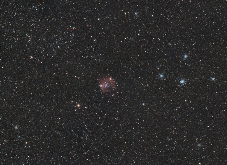CLUSTERS IN THE DORADO CONSTELLATION